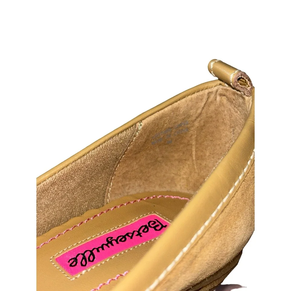Y2K Betseyville Betsey Johnson Tan Leather Suede Platform Buckle Pumps Size 9